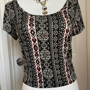 About A Girl Black and Burgundy Aztec Design Crop Top NWT.